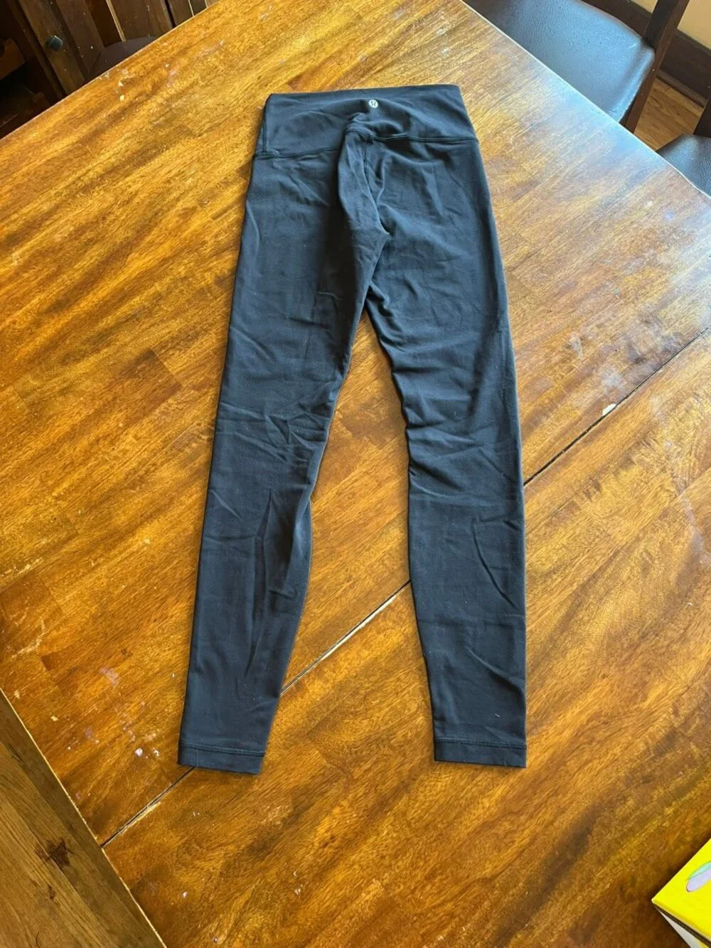 Lululemon Black High-Rise Leggings Size 6 Full Length No Pockets